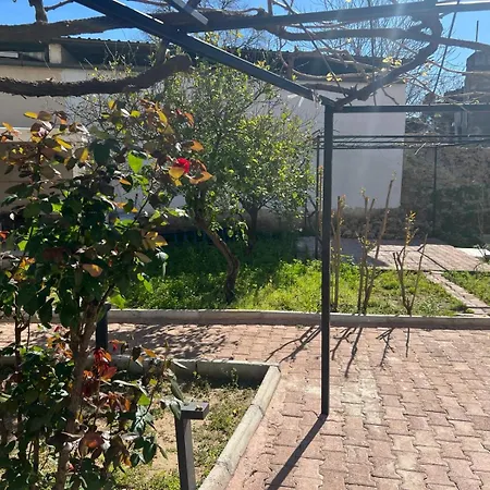 Antalyanin Kalbinde Terasli Odalar Antalya